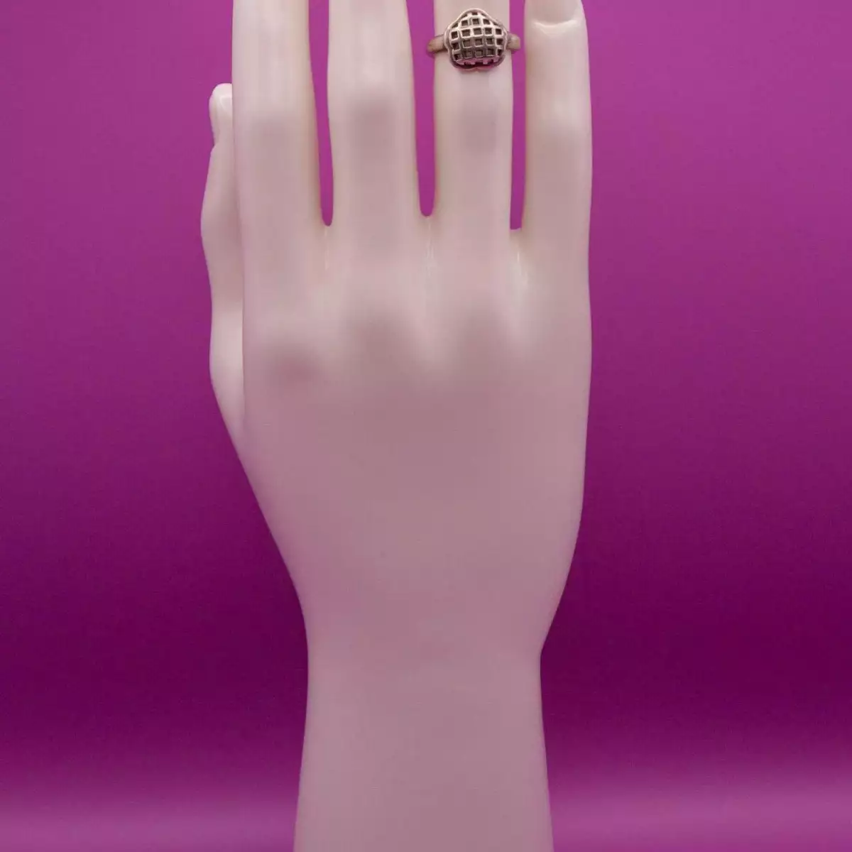 Bague quadrillage